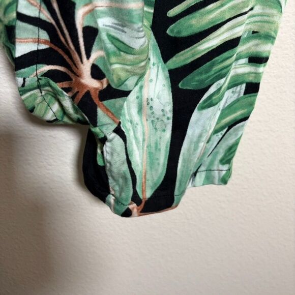 Chaser Romper Women's Medium Green Floral Sleeveless Boho Printed One Piece - Picture 5 of 10